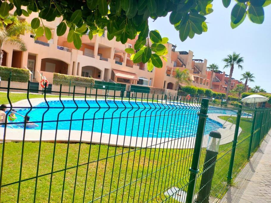 شقة Bajo Con Jardin A Pie De Playa Y Piscina Comunitaria Con Jacuzzi Playas de Vera المظهر الخارجي الصورة