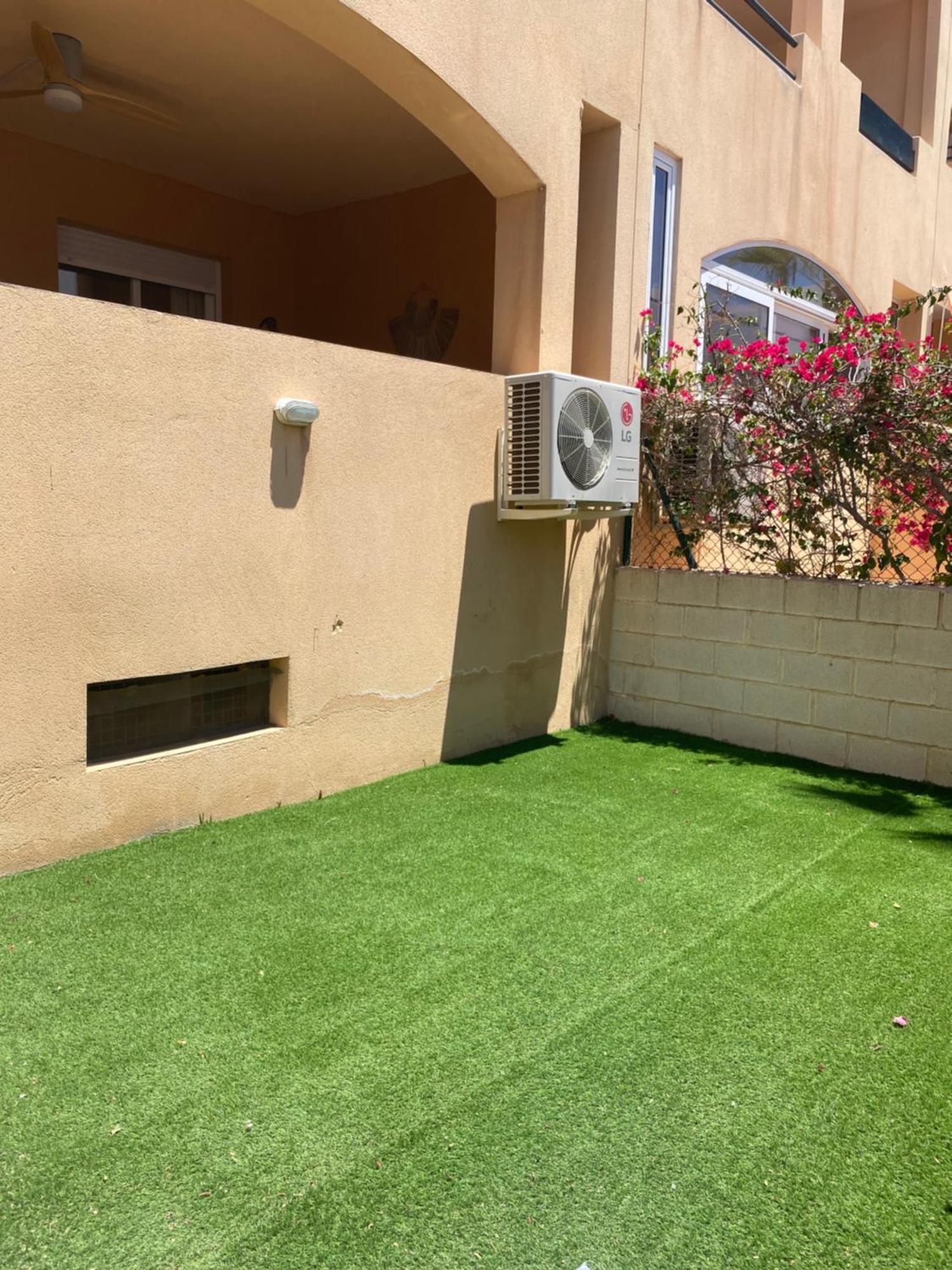 شقة Bajo Con Jardin A Pie De Playa Y Piscina Comunitaria Con Jacuzzi Playas de Vera المظهر الخارجي الصورة